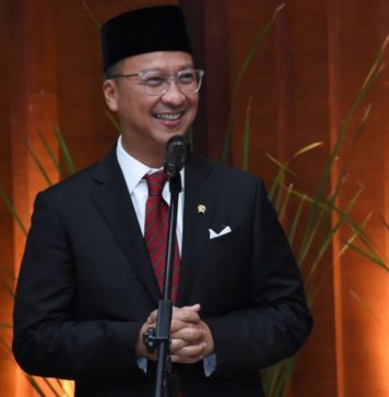 5 Tahun Kinerja Menteri Perindustrian Agus Gumiwang Kartasasmita: Konduktor Orkestra Industri