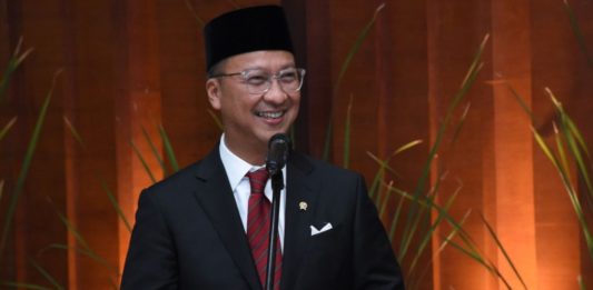 5 Tahun Kinerja Menteri Perindustrian Agus Gumiwang Kartasasmita: Konduktor Orkestra Industri