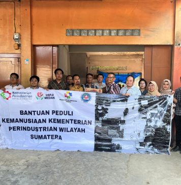 Bantuan Peduli Kemanusiaan Kementerian Perindustrian Wilayah Sumatera